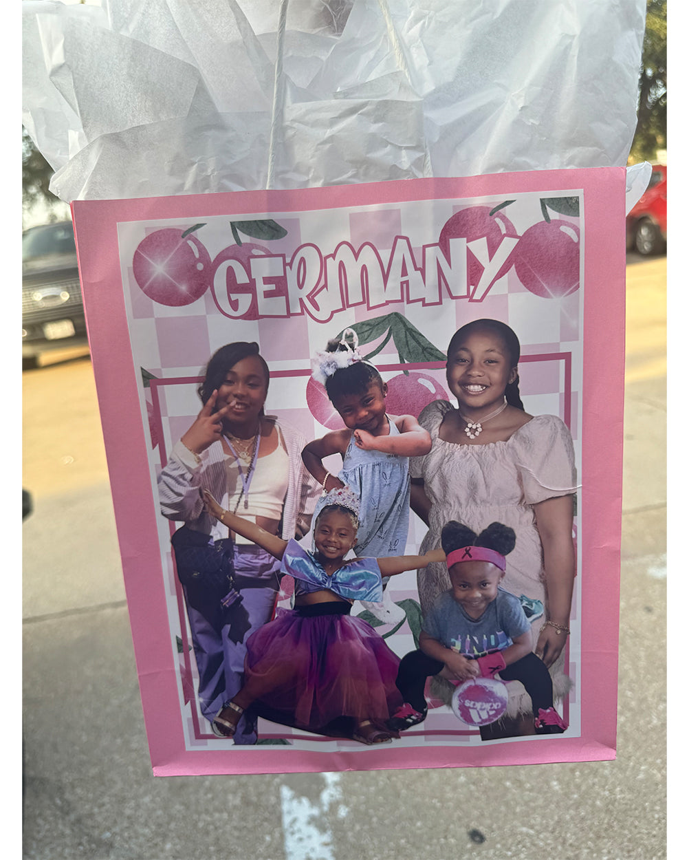 CUSTOM GIFT BAGS (12 CT)